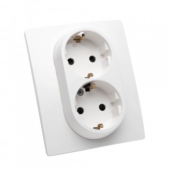 Priza dubla Schuko 16A alb Niloe - LEGRAND