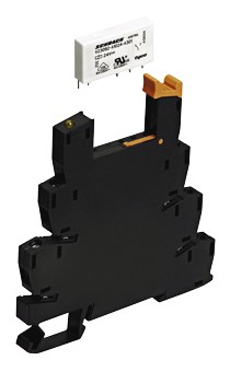 Releu SNR in soclu 6A 230VAC/DC 1C comutator + LED
