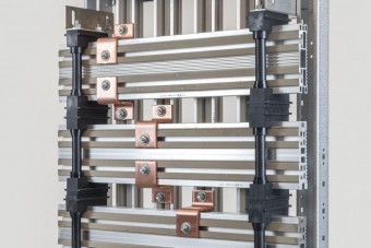 Suport de bare profilate cu fixare pe spate,1250A, 3P