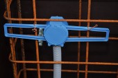 Concrete wing socket flat