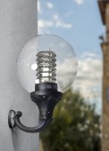 Corp Pietonal 1xE27 Clasic Negru GLOBE 400 OPAL fara sursa - FUMAGALLI