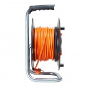 Derulator cablu 4 prize 3x2,5mm² 30m IP44 – BYLION