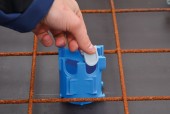 Doza pentru beton incluzand glisorul Ø35mm, A=84mm