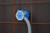 Doza pentru beton incluzand glisorul Ø60mm, A=84mm